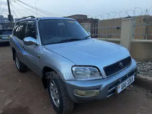 Toyota RAV4 2002 Silver