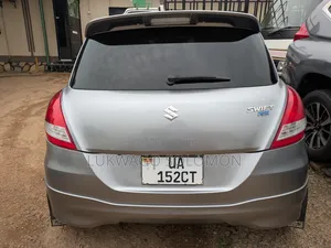 Suzuki Swift 2014 Silver