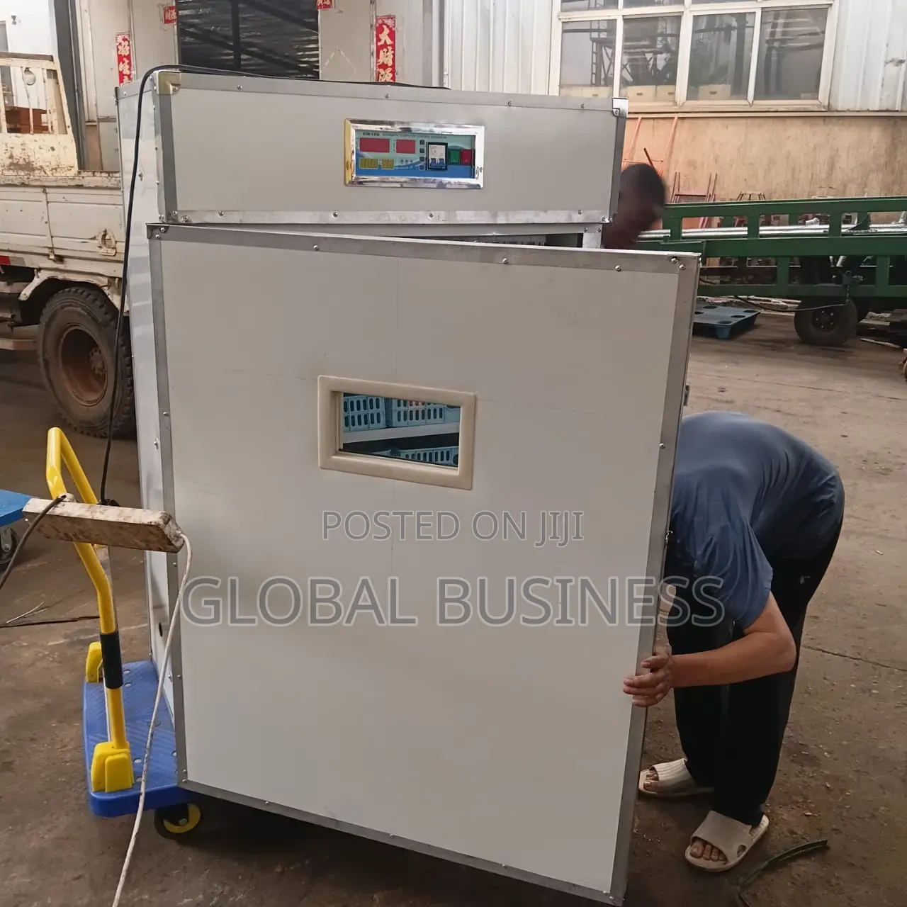 1056 Commercial Fully Automatic Egg Incubator for Sale