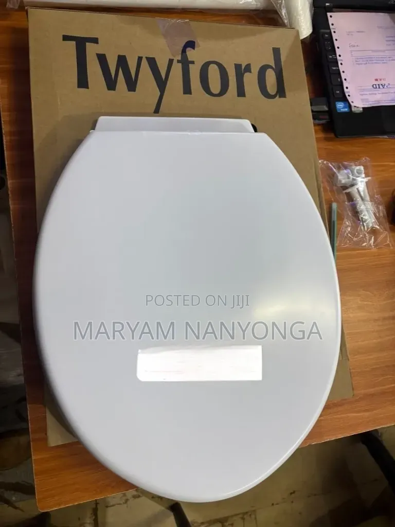 Twford Seat Cover