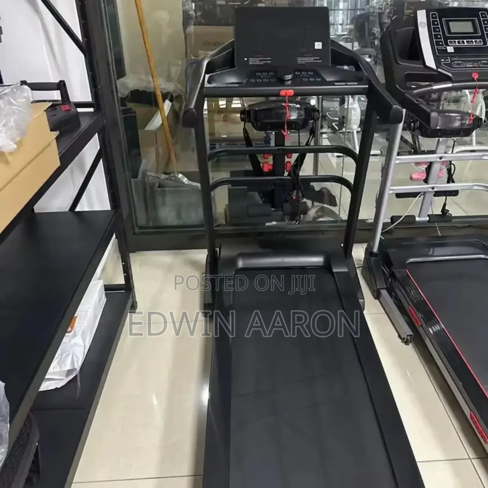 Commercial Heavy-Duty Treadmill With Incline