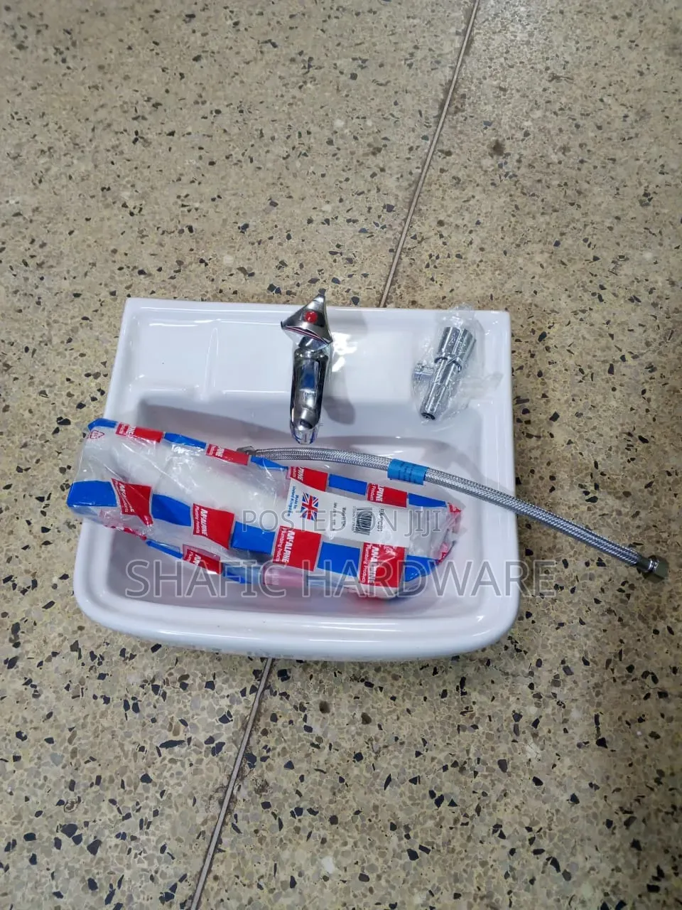 Hand Basin Complete Set With Accessories Golf Square/Medium Size