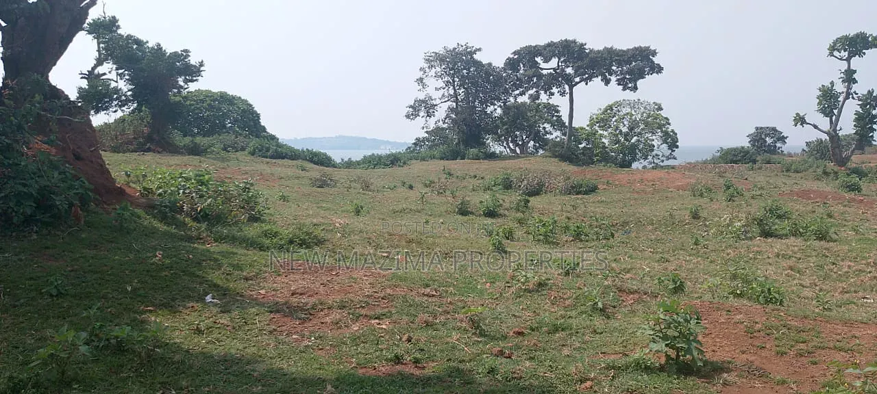 Two Acres Measuring Direct From Lake on Quicksale in Nkumba Kasanyi