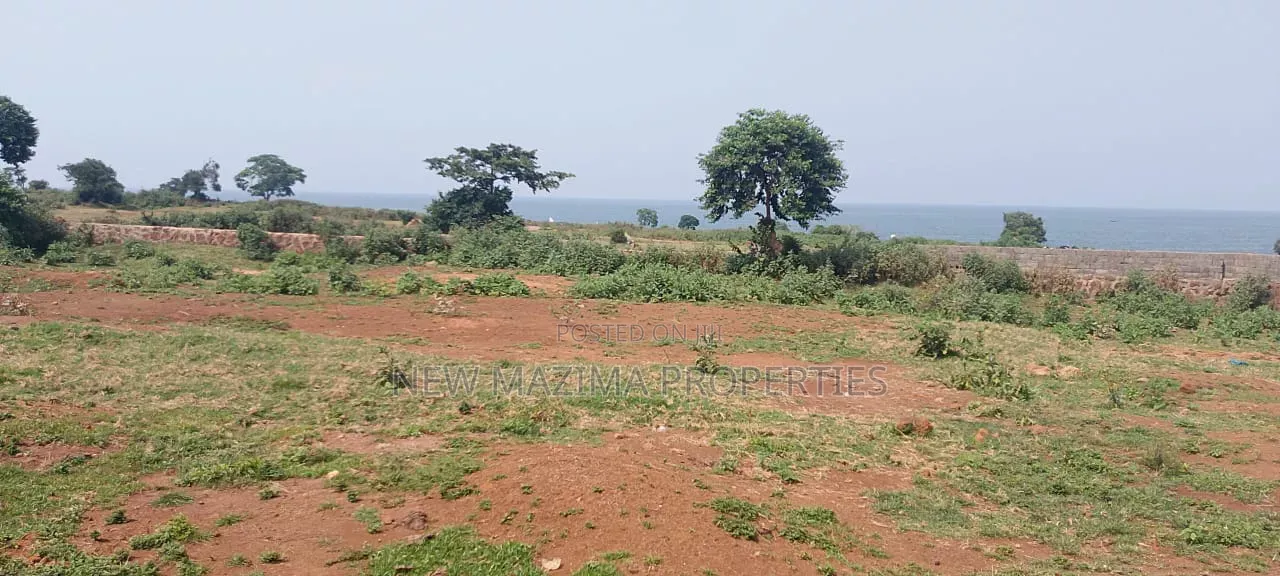 Two Acres Measuring Direct From Lake on Quicksale in Nkumba Kasanyi
