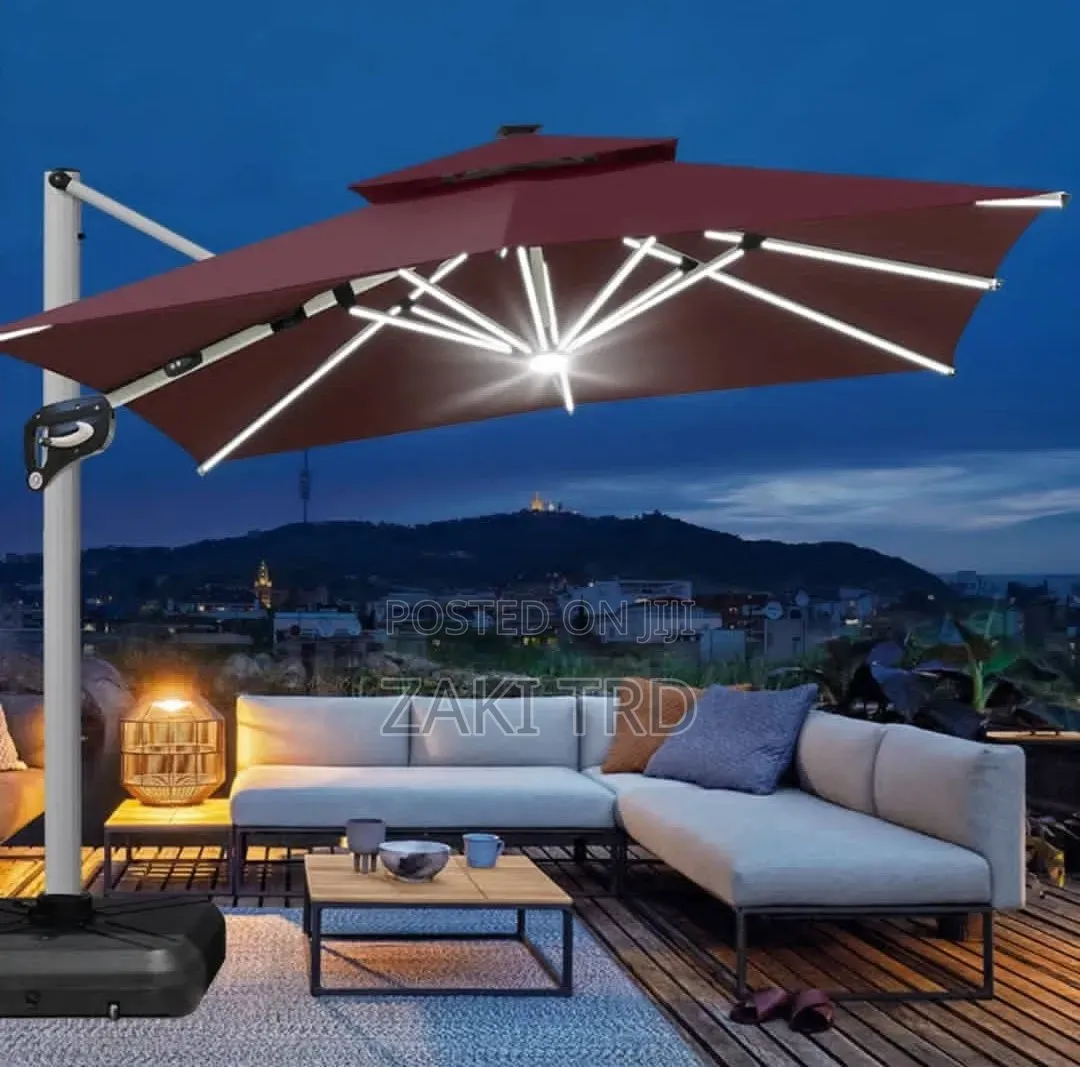 Square Cantilever Umbrella With Lights