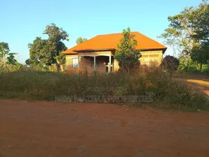3bdrm House in Matuga Semuto Rd, Central Division for sale