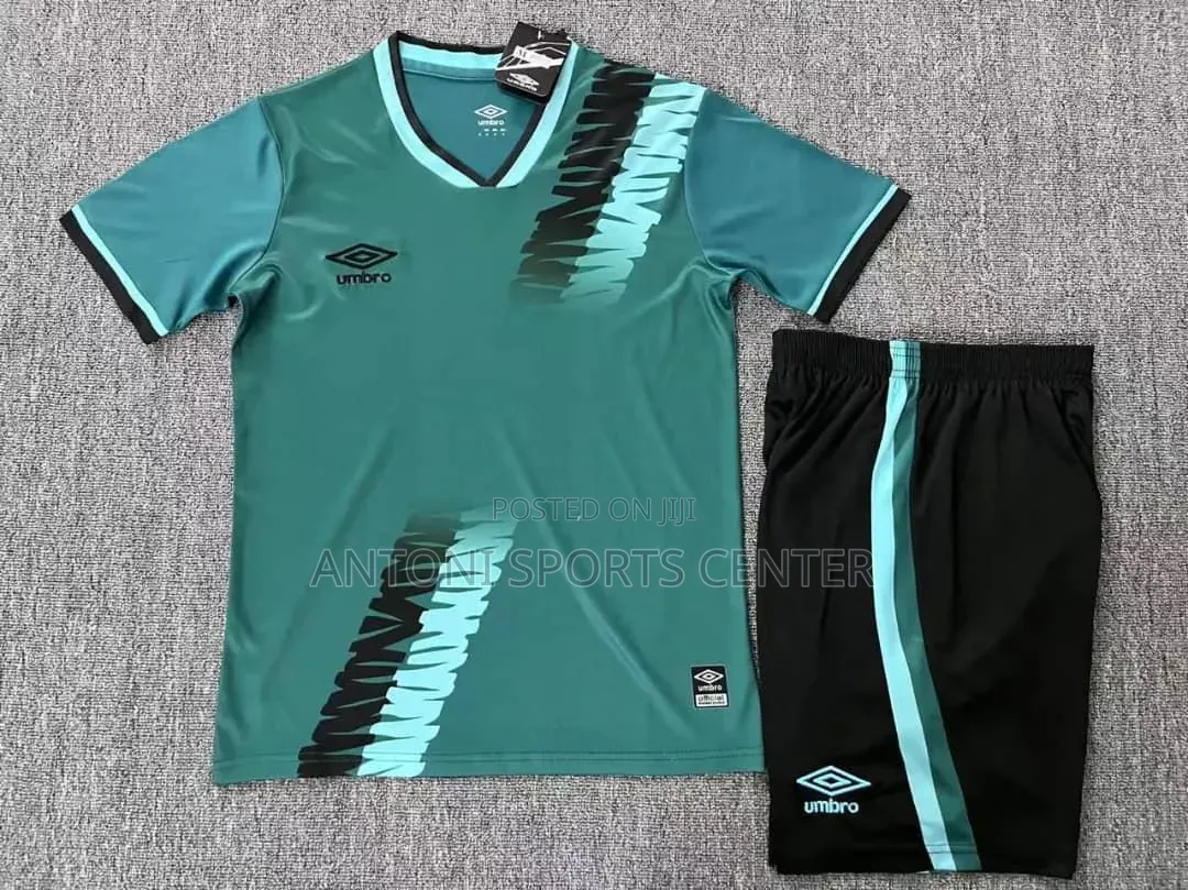 Umbro Green Color and Black