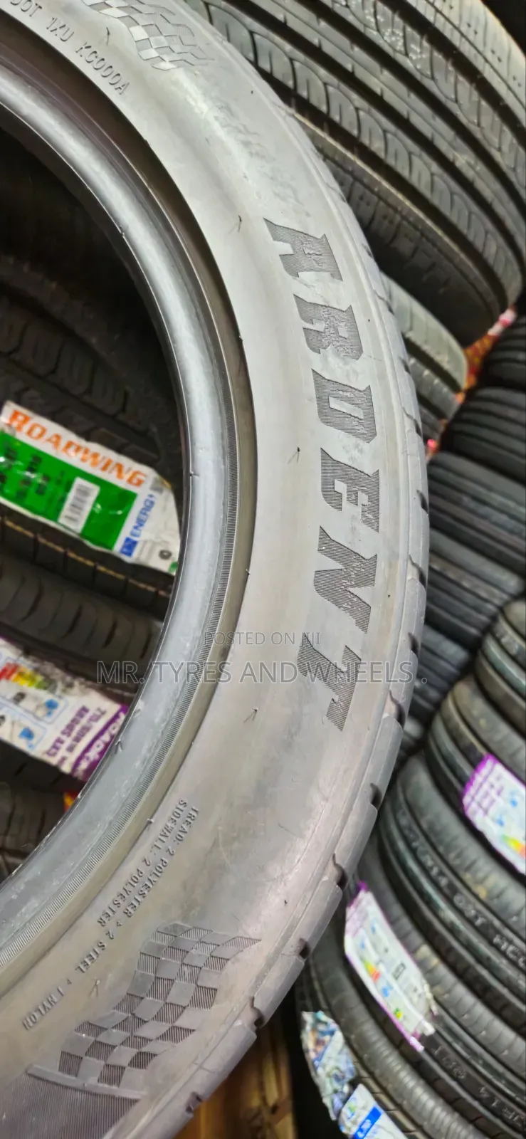 215 55 ZR17 ARDENT Tires Used Only One Month and Has a Warranty of 2yr