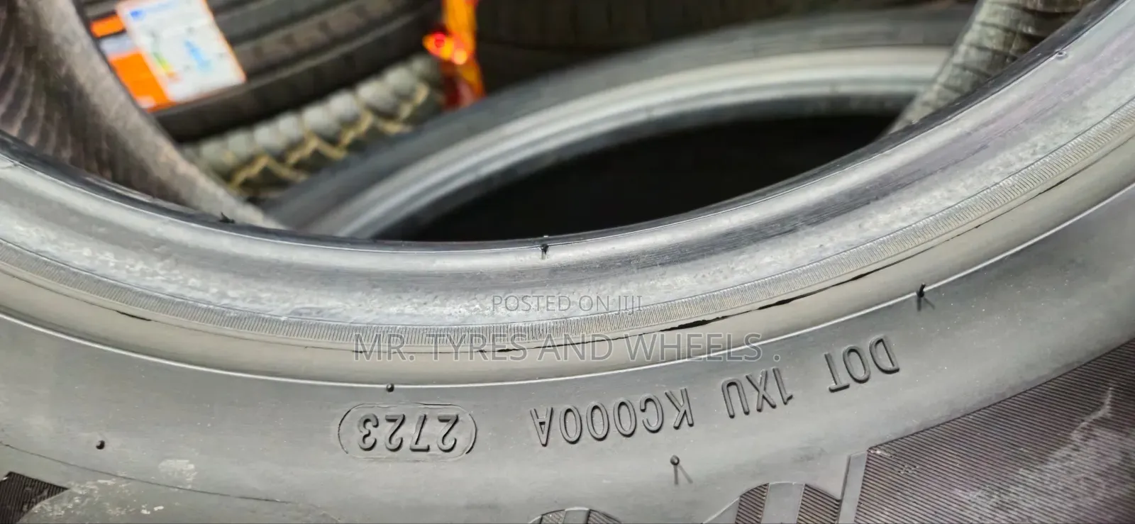 215 55 ZR17 ARDENT Tires Used Only One Month and Has a Warranty of 2yr