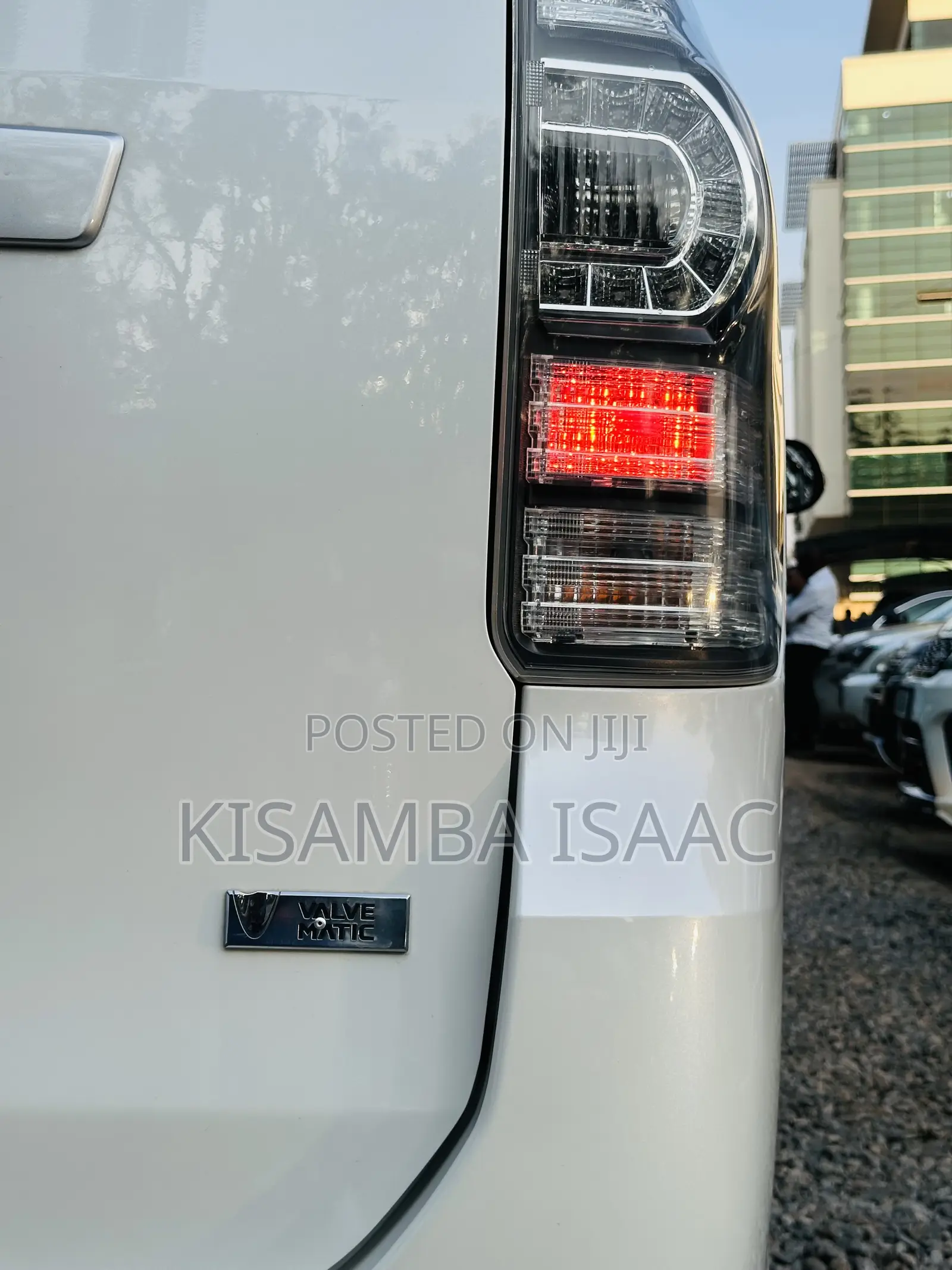 Toyota Noah 2012 White