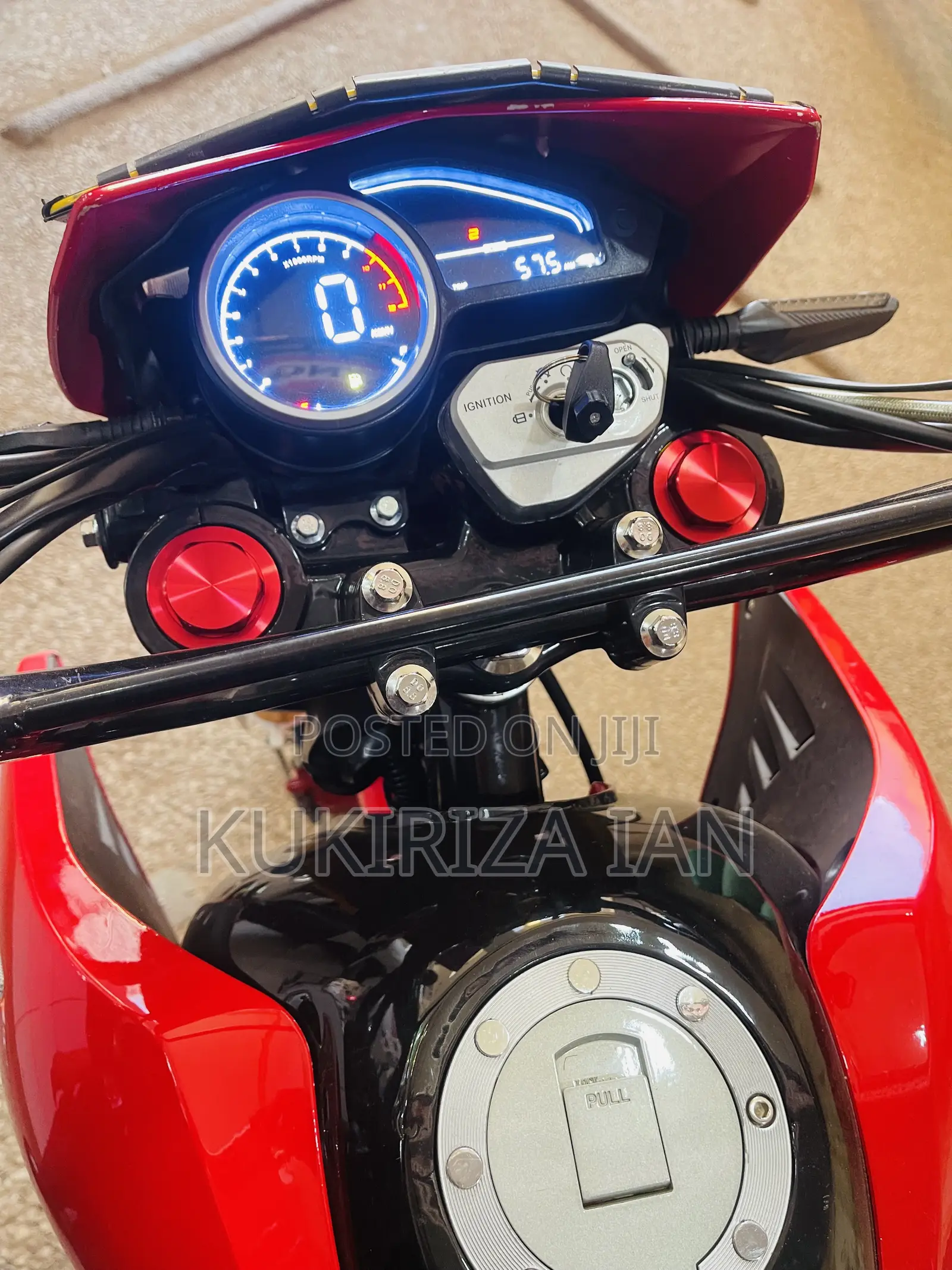 New Apsonic AP200GY-7 2023 Red