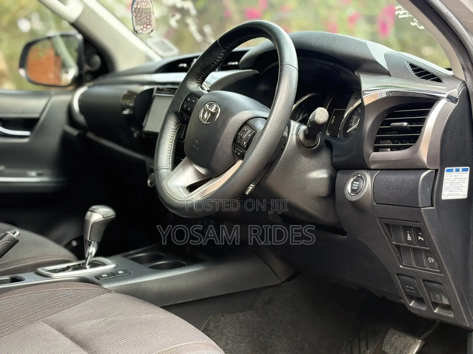 Toyota Hilux Revo Double Cab Deisel 2.8 AWD 2021 Silver