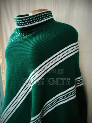 Green Women's Knitted Shawl Poncho