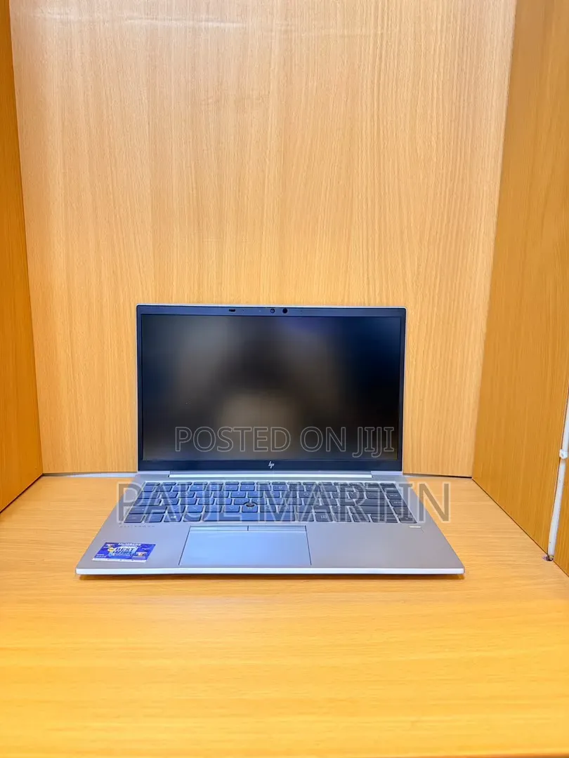 New Laptop HP EliteBook 840 G7 8GB Intel Core i5 SSD 256GB