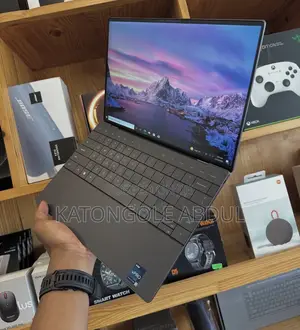 New Laptop Dell XPS 13 9320 16GB Intel Core i7 SSD 512GB