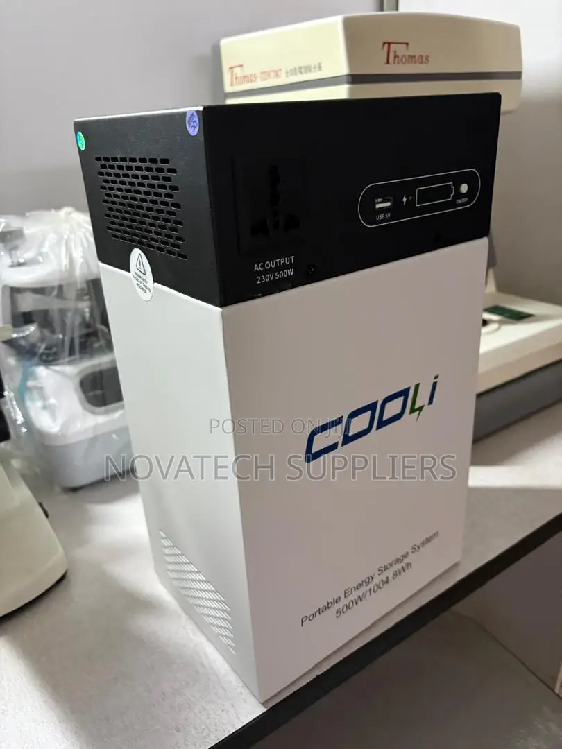 Brand New Cooli 1000Wh Solar Generator Portable Backup Power Station