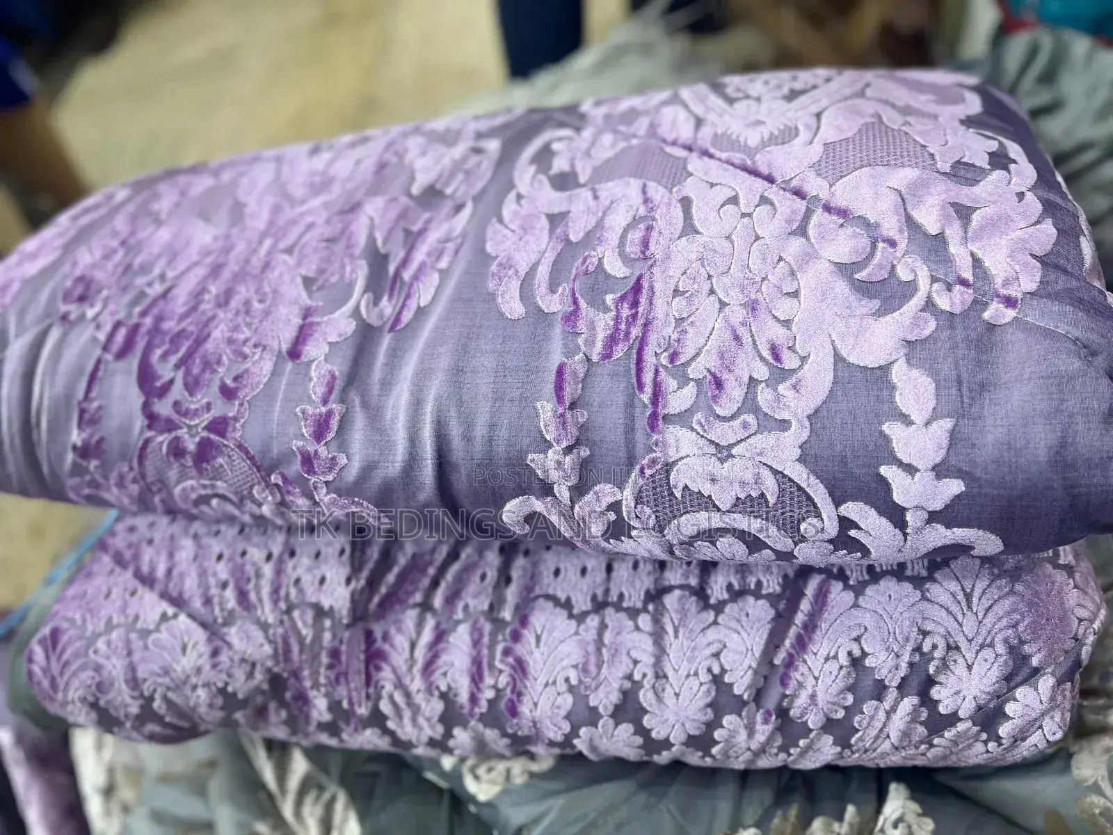 Volvet Comforter Duvet