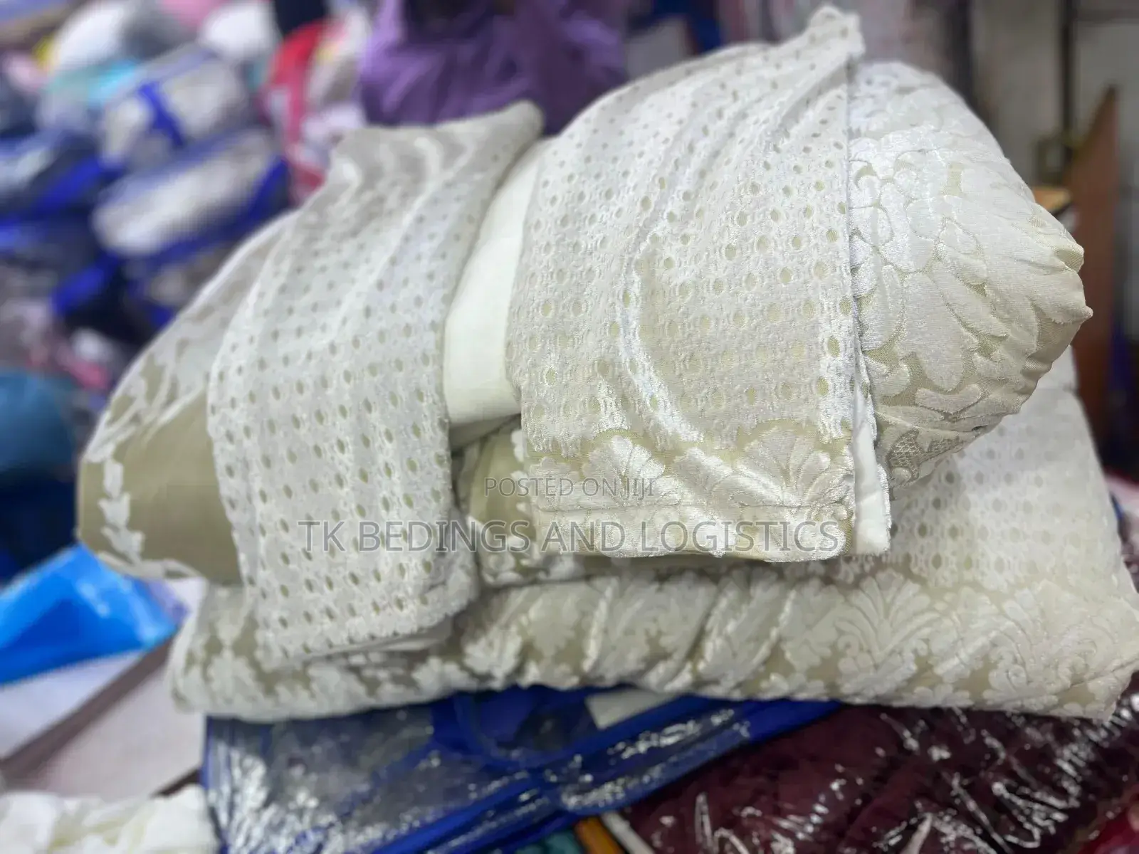 Volvet Comforter Duvet