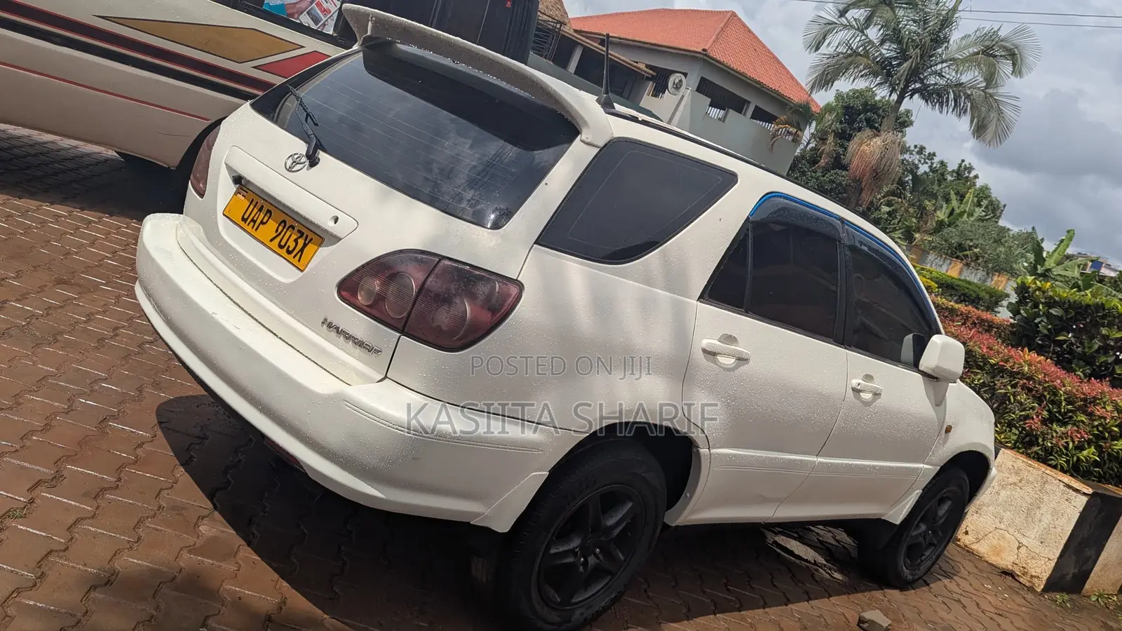 Toyota Harrier 2.2 16V 1998 White