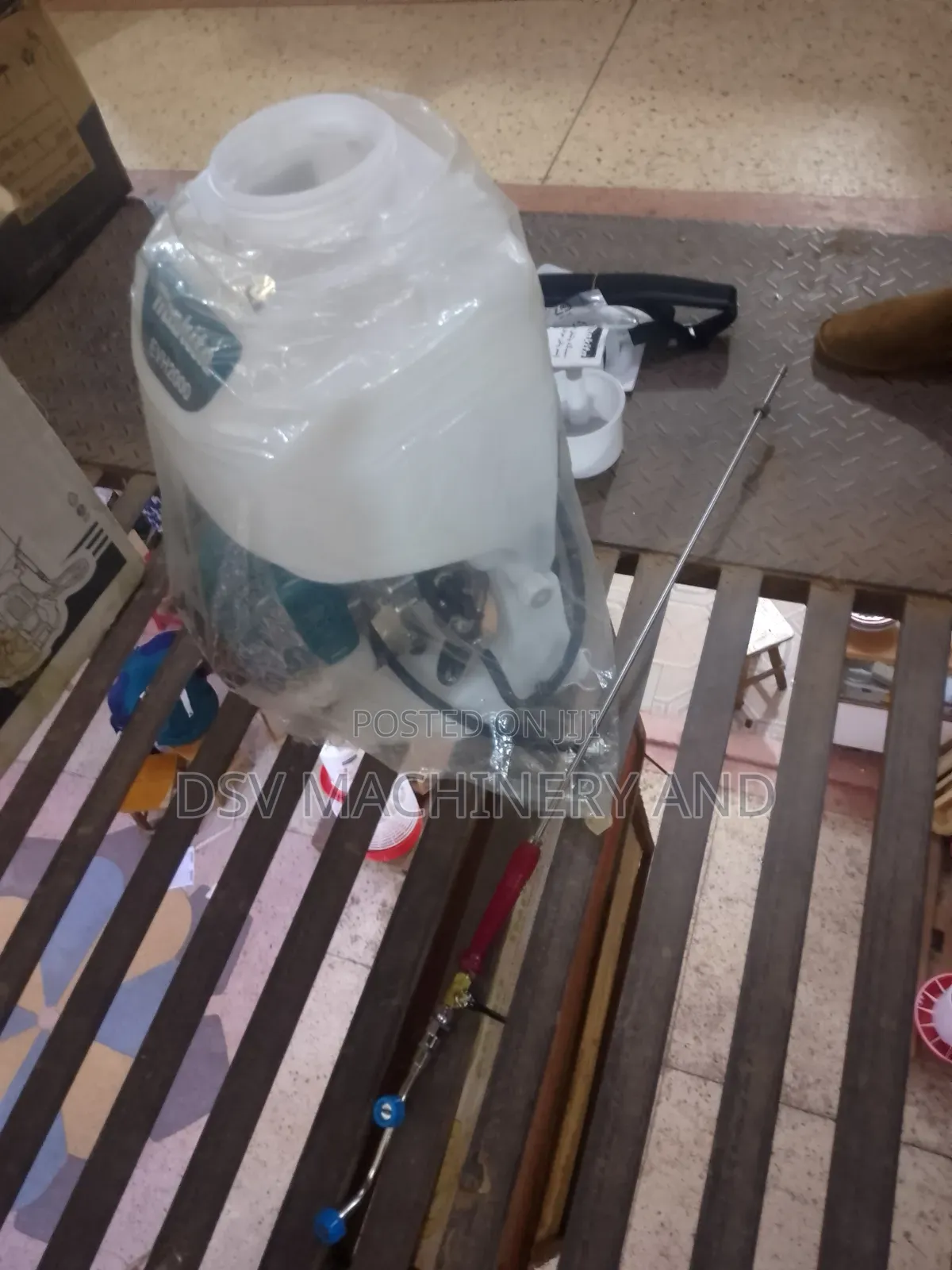 4 Stroke Makita Motorised Sprayer
