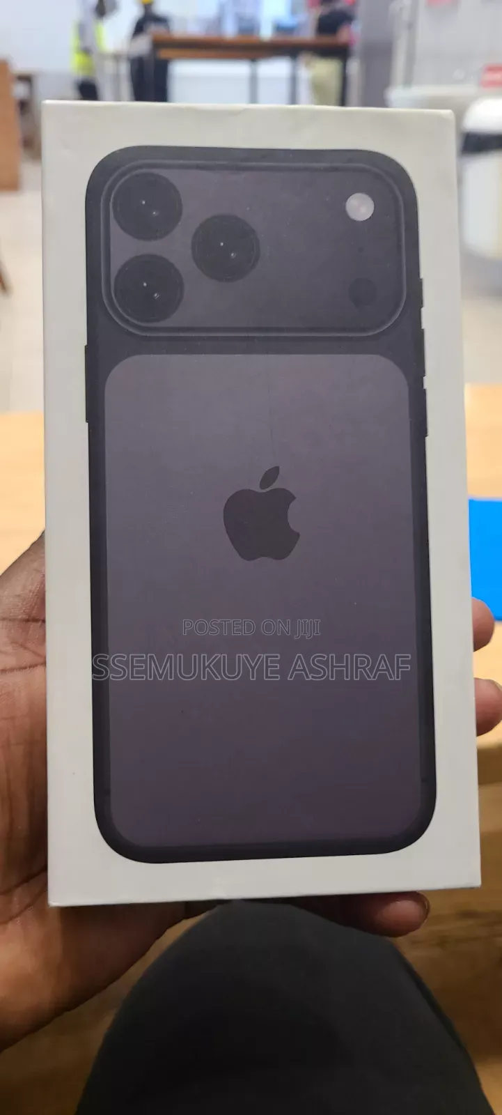 New Apple iPhone 17 Pro Max 256 GB Black