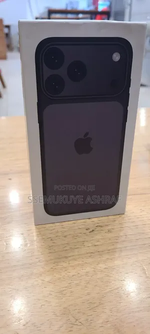 New Apple iPhone 17 Pro Max 256 GB Black