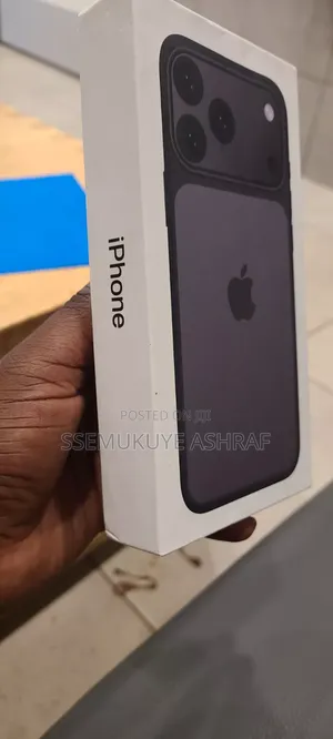 New Apple iPhone 17 Pro Max 256 GB Black