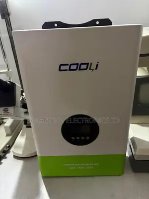 High Efficiency 5000W Hybrid Solar Power Invert 100Ah