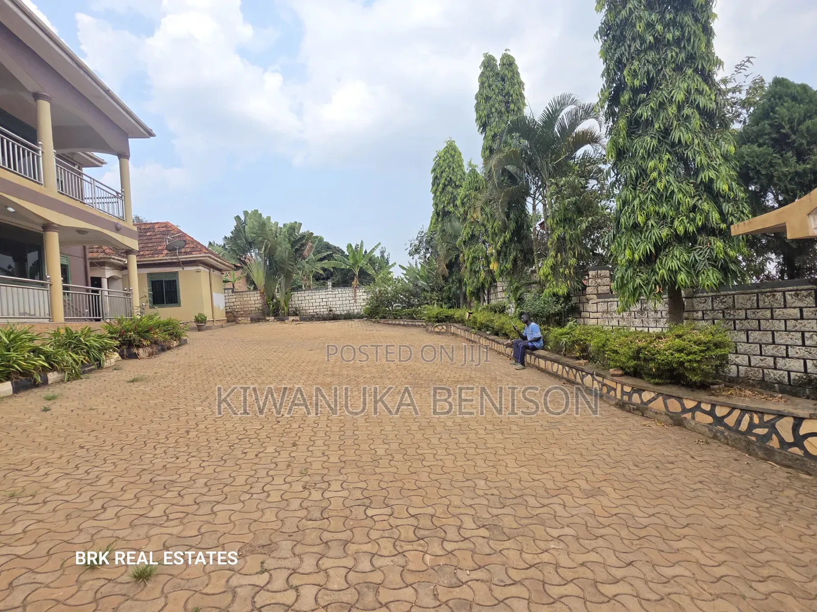 Furnished 6bdrm Villa in Bulenga, Central Division for sale