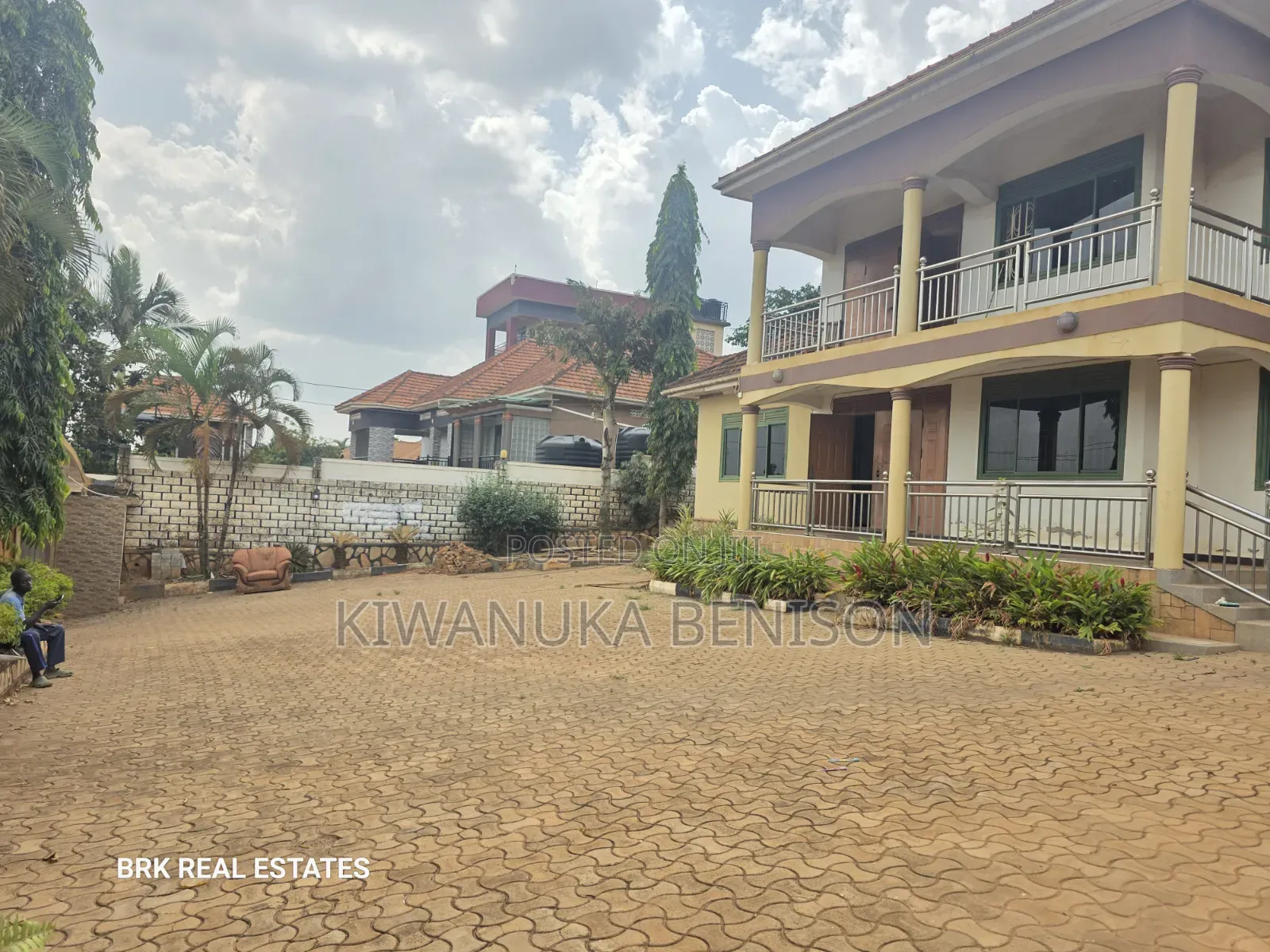 Furnished 6bdrm Villa in Bulenga, Central Division for sale