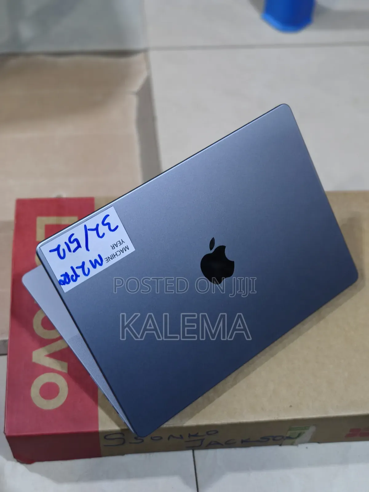 Laptop Apple MacBook Pro 2022 M2 32GB Apple M2 SSD 512GB