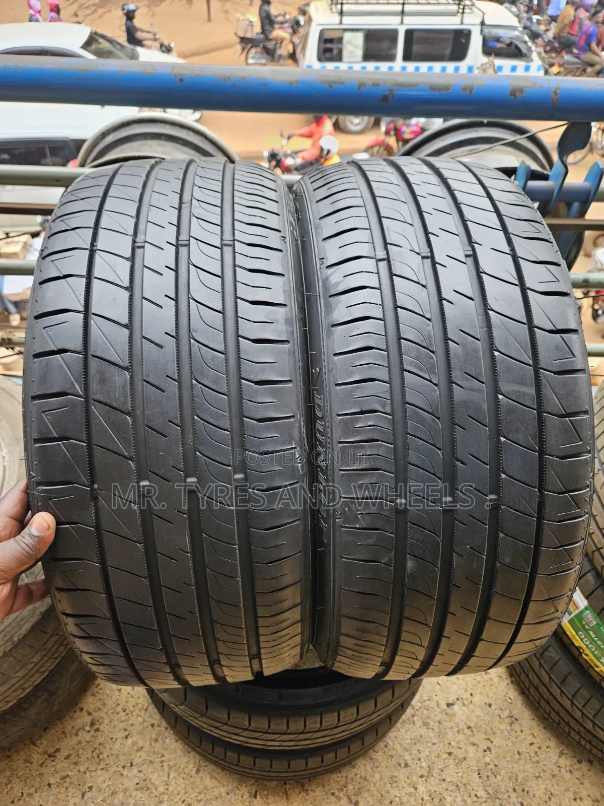 215 35 R19 Dunlop One of the Strongest Types in Low Profile Tires.