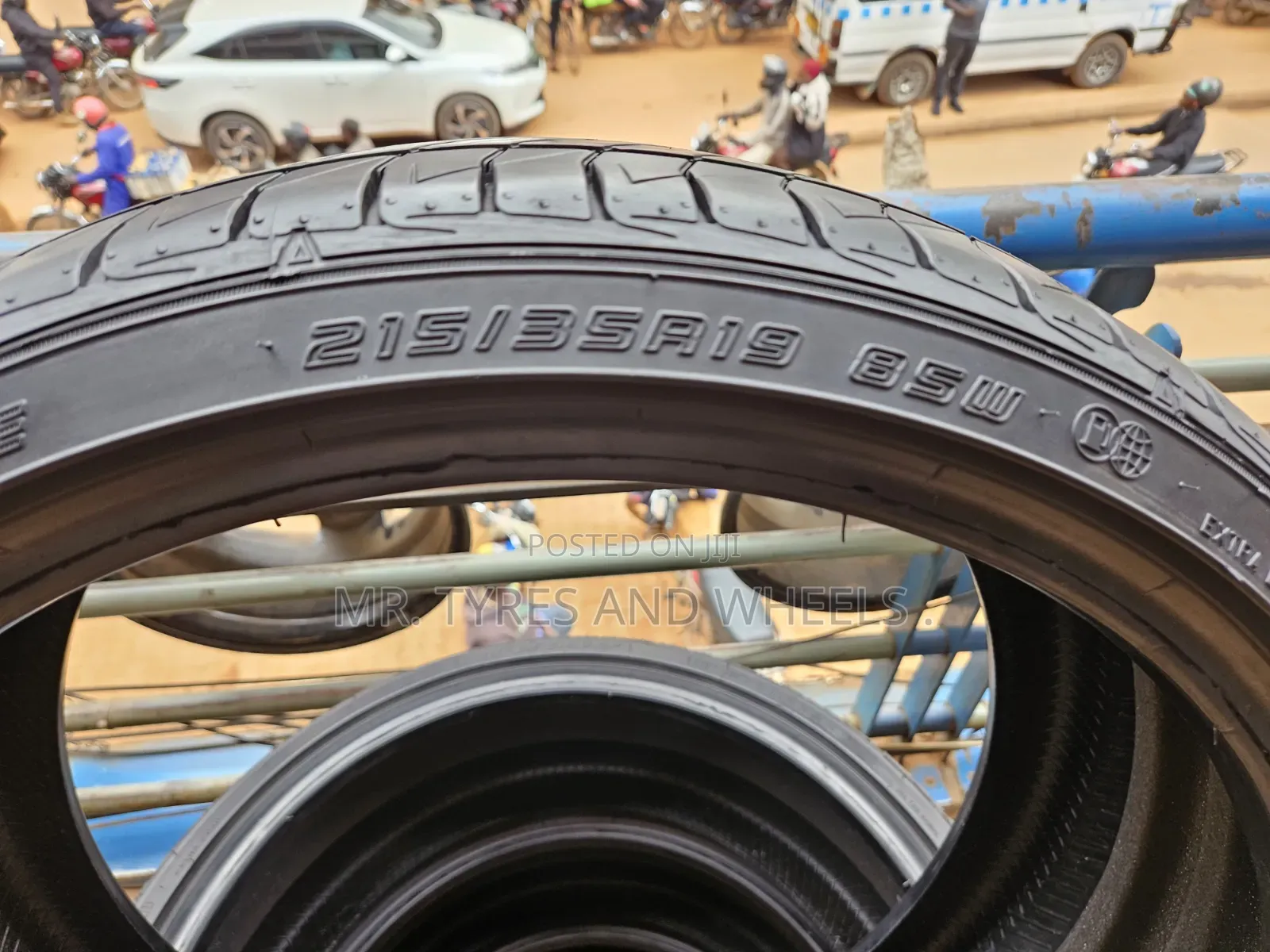 215 35 R19 Dunlop One of the Strongest Types in Low Profile Tires.