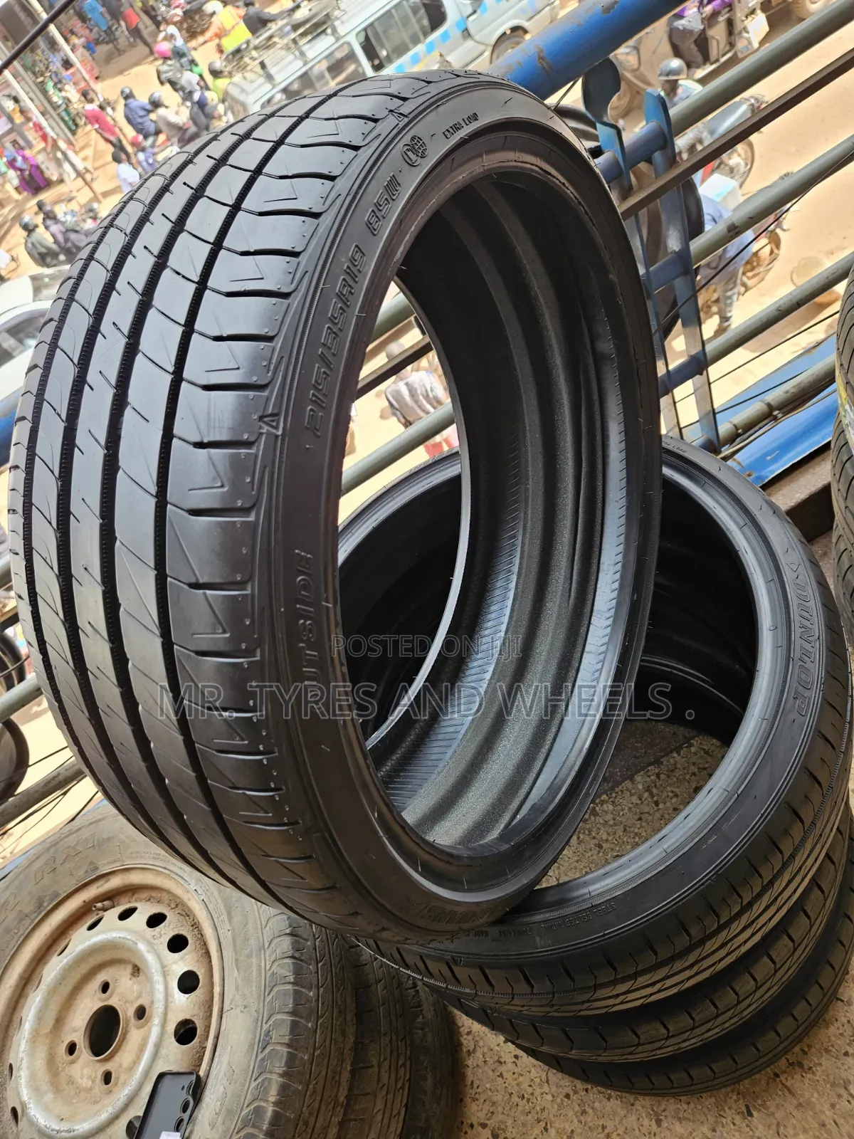 215 35 R19 Dunlop One of the Strongest Types in Low Profile Tires.