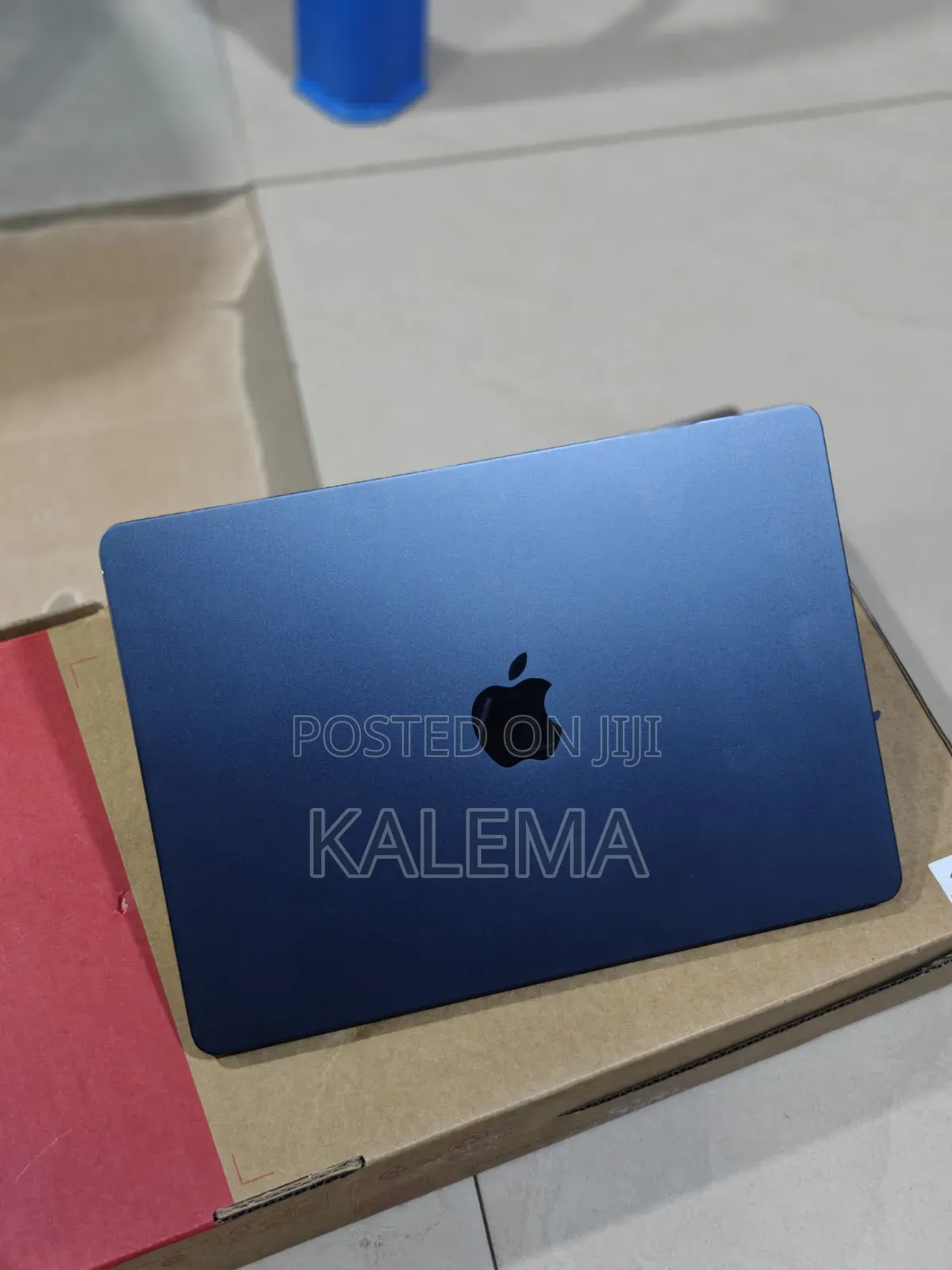 Laptop Apple MacBook Air 2023 M2 8GB Apple M2 SSD 256GB