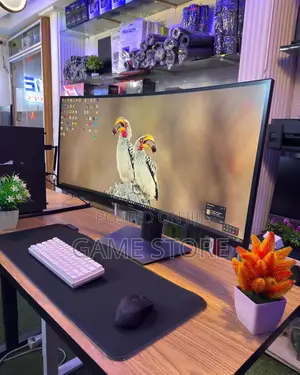 Brand New Dell Curved Monitors Make Enemies to Run Away Fast