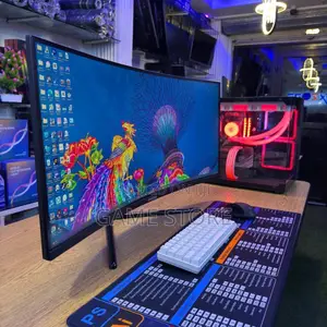 Brand New Samsung Curved Monitors Put Your Enemies in Deep Tension