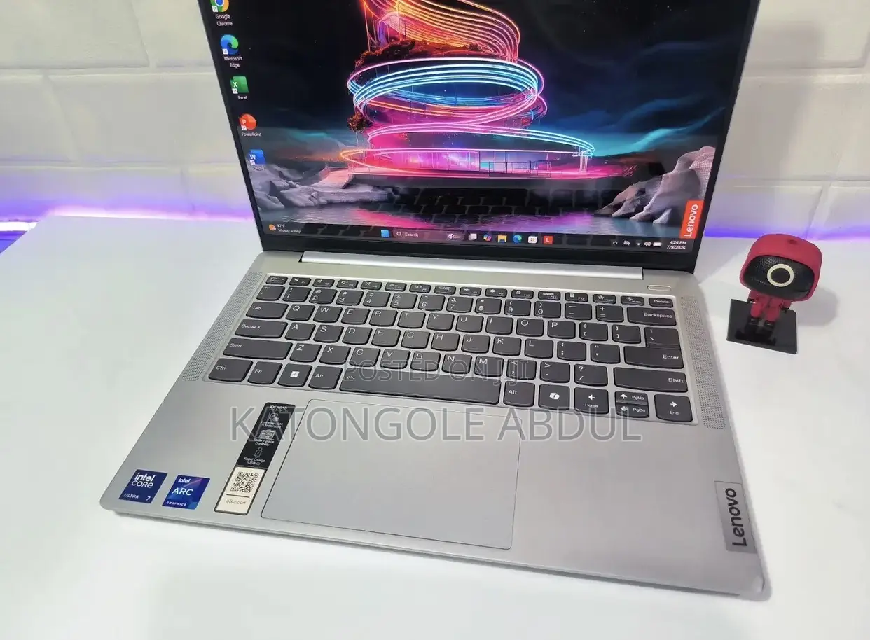 New Lenovo IdeaPad 5 Slim 13th Gen i7 16GB Intel Core Ultra 5 SSD 512GB