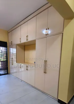 3bdrm Apartment in Kisaasi Kulambiro, Central Division for rent