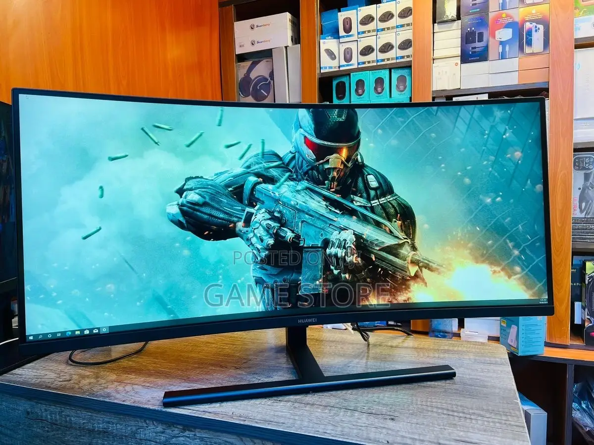 Brand New Huawei Curved Monitors Make Mosquitoes Respect Your Room