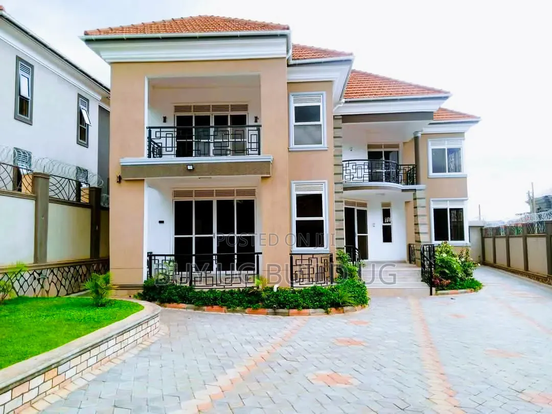 6bdrm Maisonette in Najjera - Kira Road, Central Division for sale