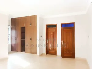 6bdrm Maisonette in Najjera - Kira Road, Central Division for sale