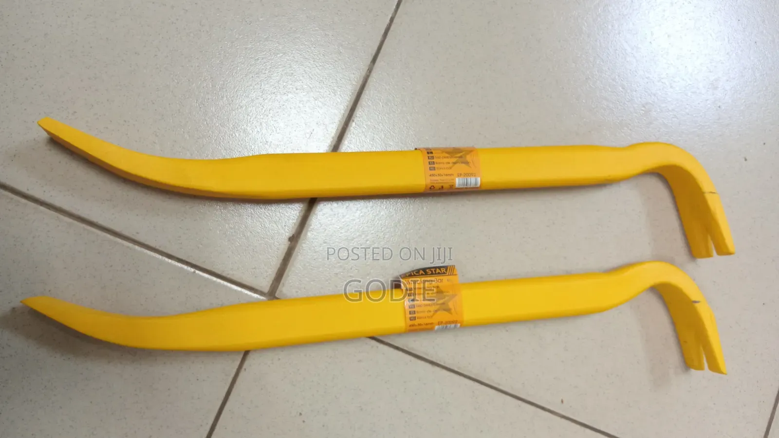 Heavy-Duty Steel Wrecking Bars