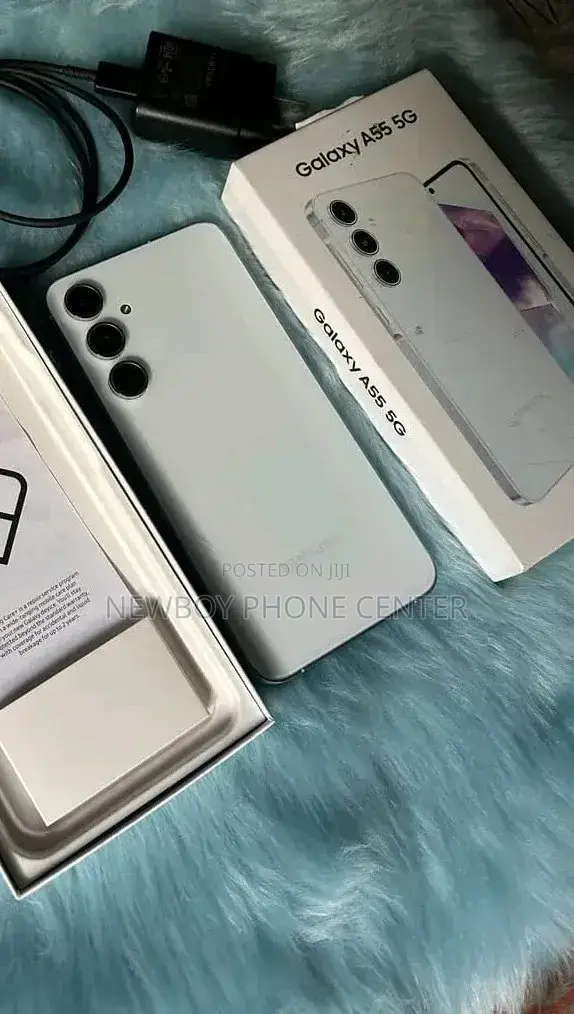 New Samsung Galaxy A55 256 GB White