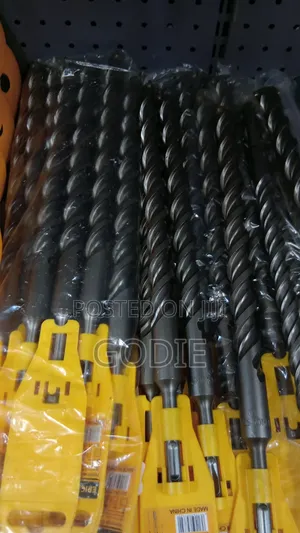 Epica Star Hammer Drill Bit With a 25mm Diameter and 350mm Length.