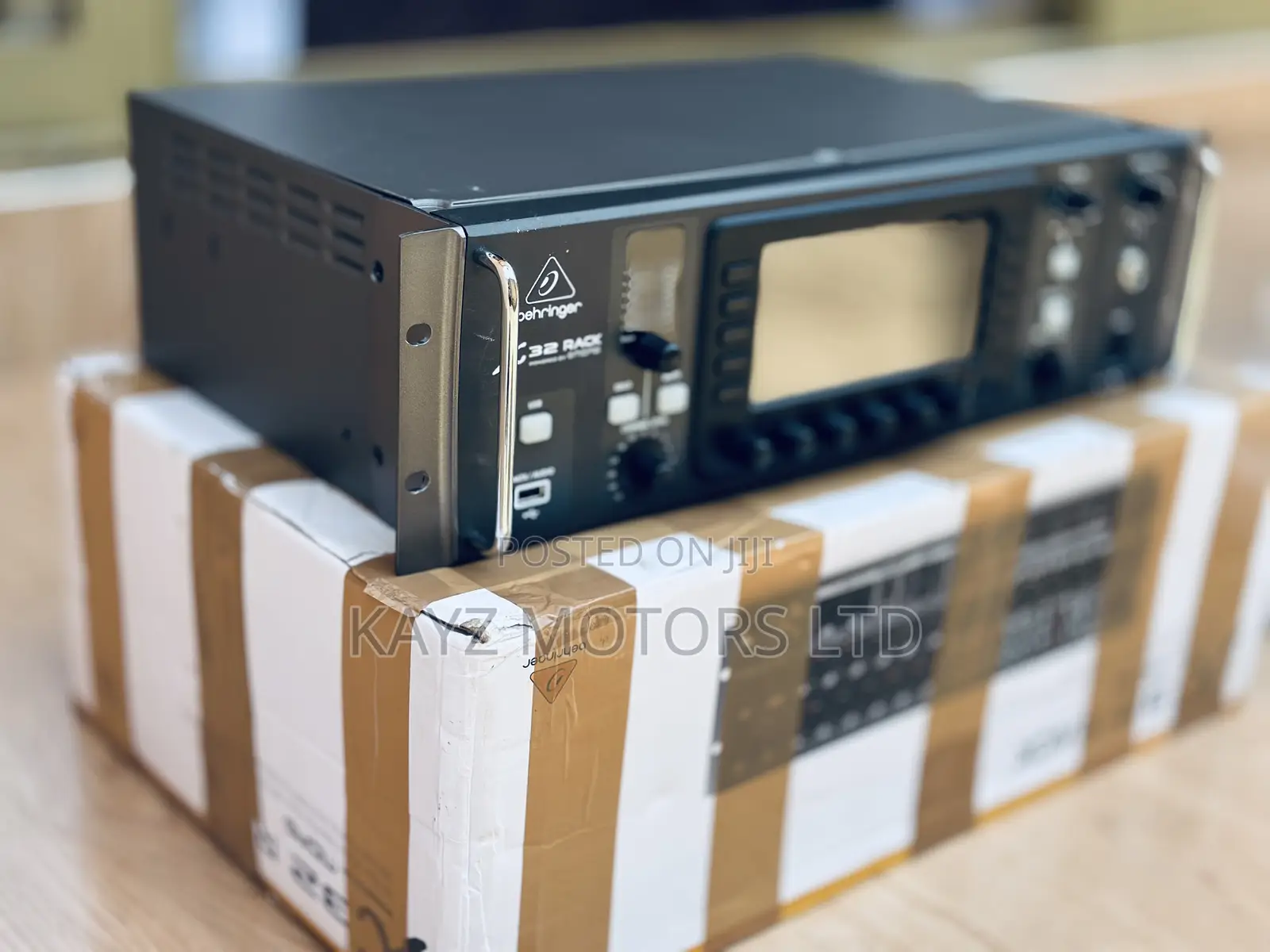 Behringer X32 Digital mixer.brand New in Original Box From Uk