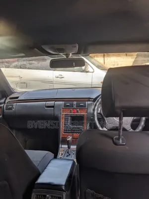 Mercedes-Benz E240 1998