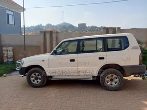 Toyota Land Cruiser Prado 2001 White
