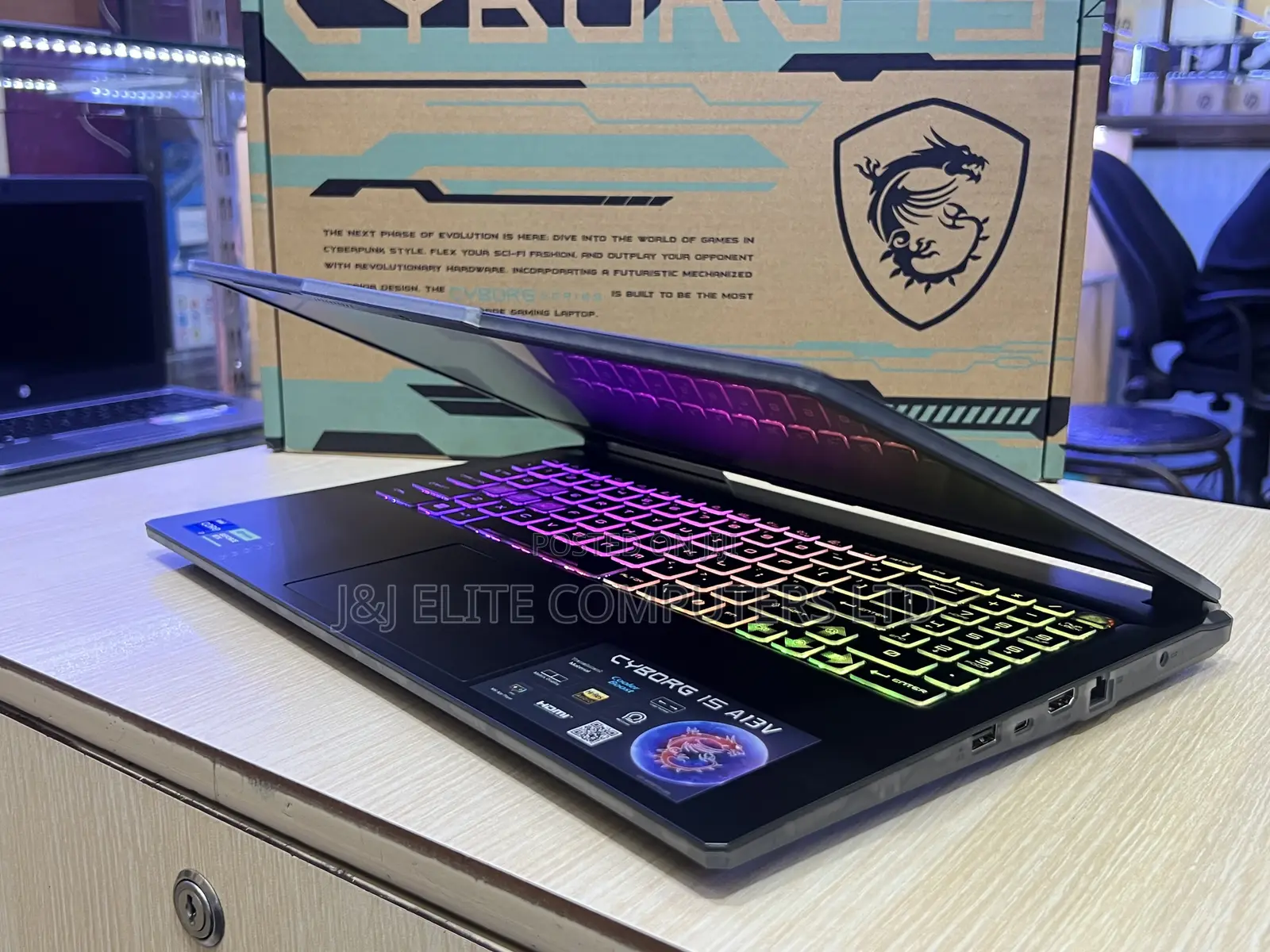 New Laptop MSI Cyborg 15 16GB Intel Core i5 SSD 512GB