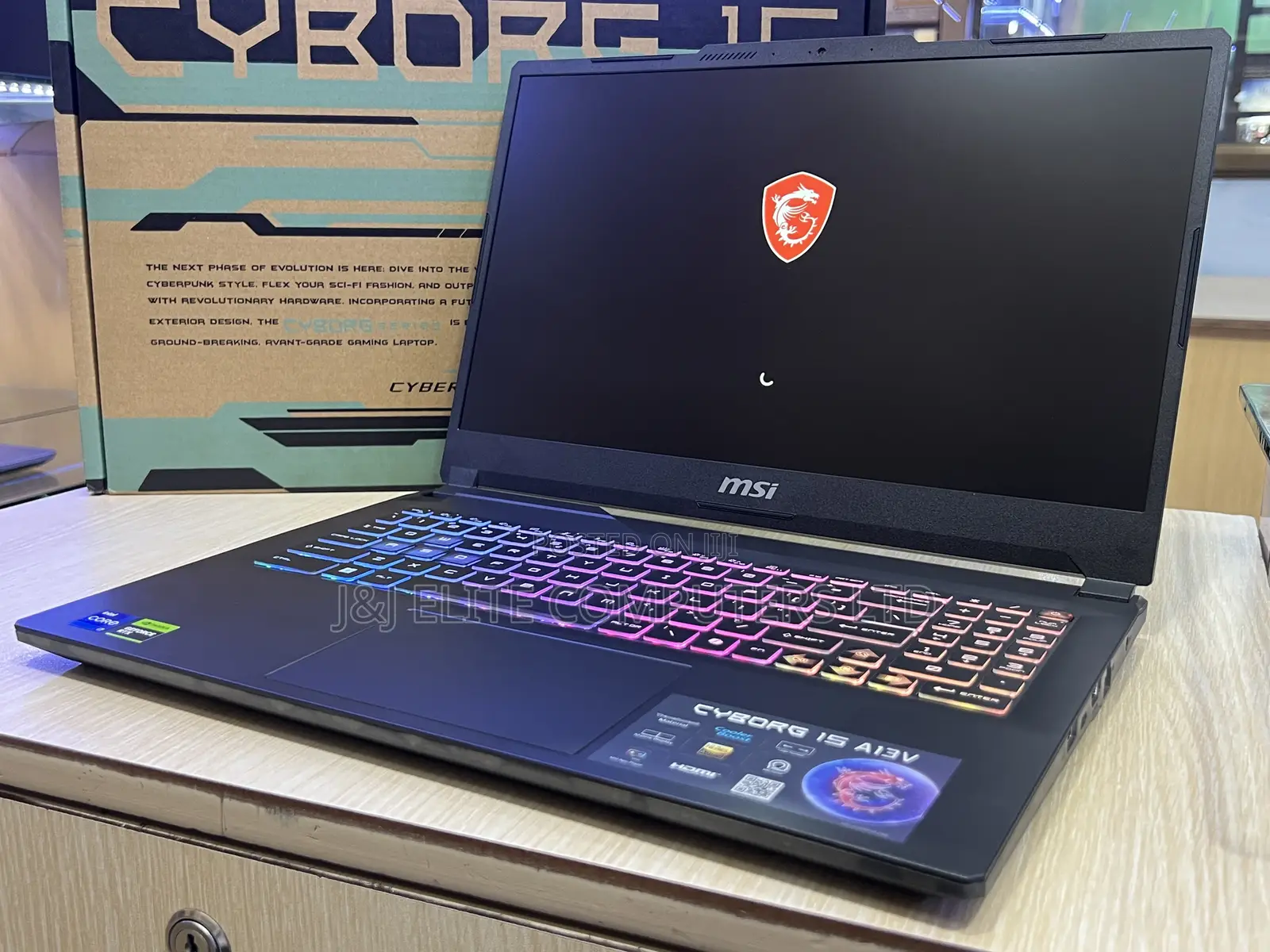 New Laptop MSI Cyborg 15 16GB Intel Core i5 SSD 512GB